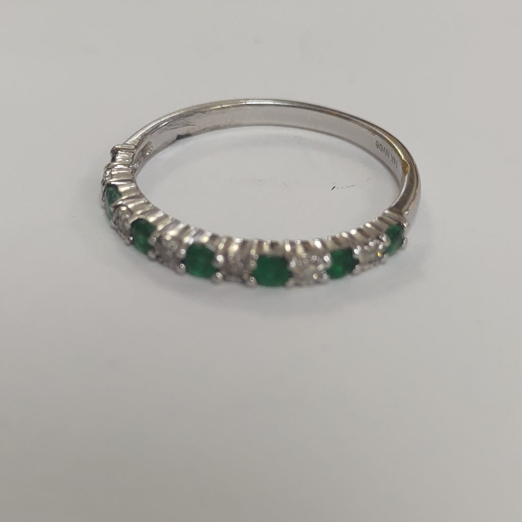 ANILLITO ORO BLANCO 14 K 1.8 GRMS (SEMINUEVO)