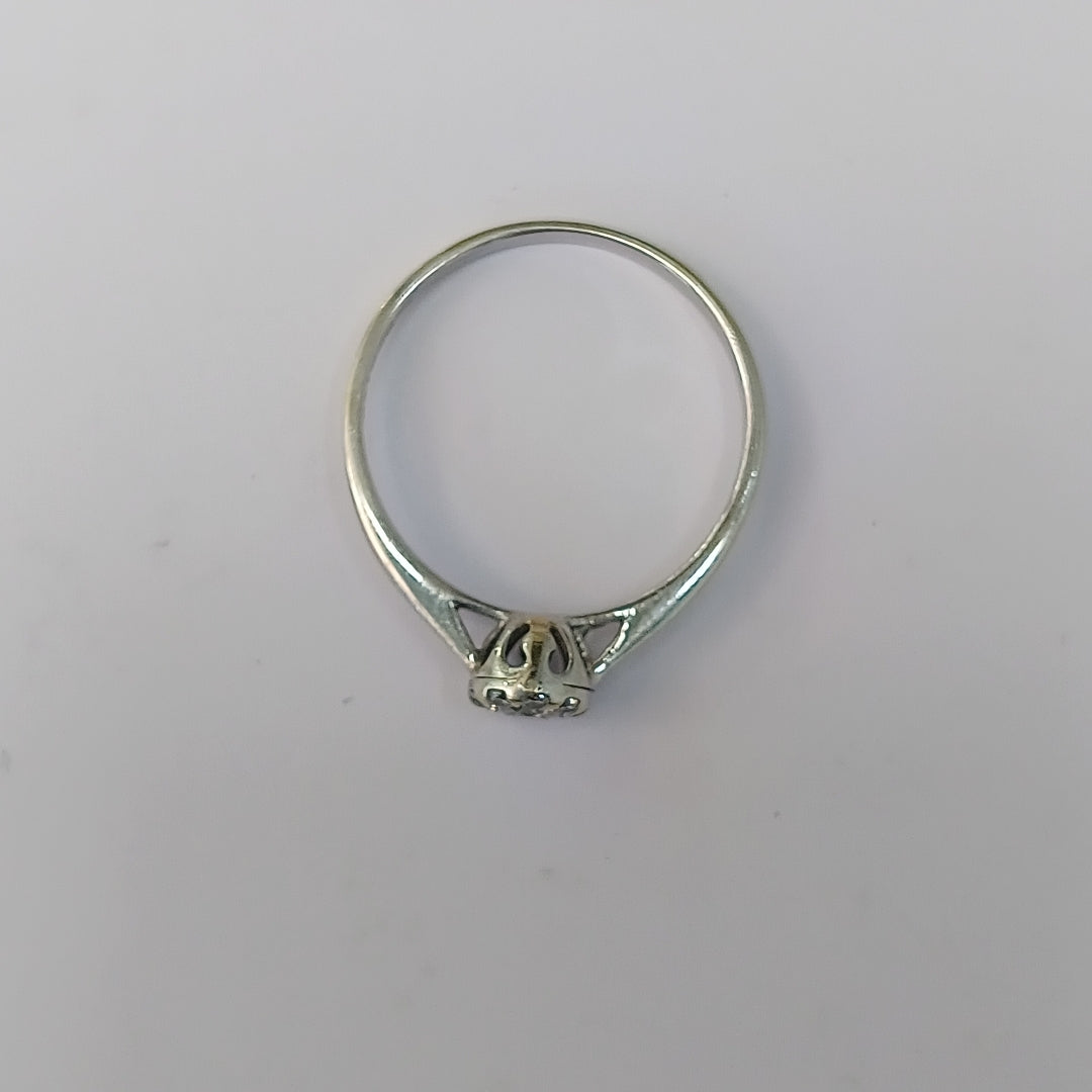 ANILLITO ORO BLANCO 14 K 1.8 GRMS (SEMINUEVO)