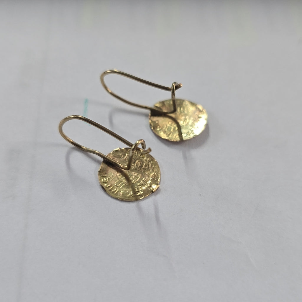 ARETES PAR ORO 10 K 0.8 GRMS (SEMINUEVO)