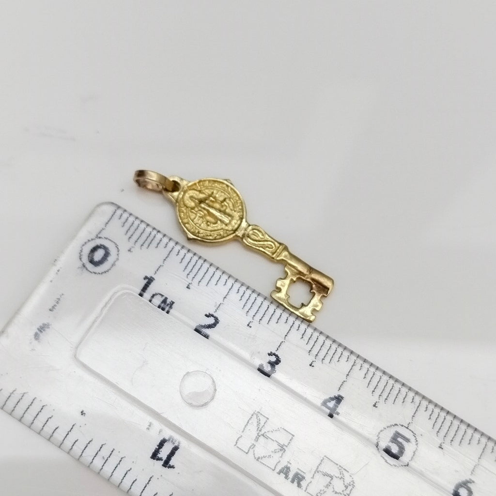 DIJE ORO 10 K 2.1 GRMS (SEMINUEVO)