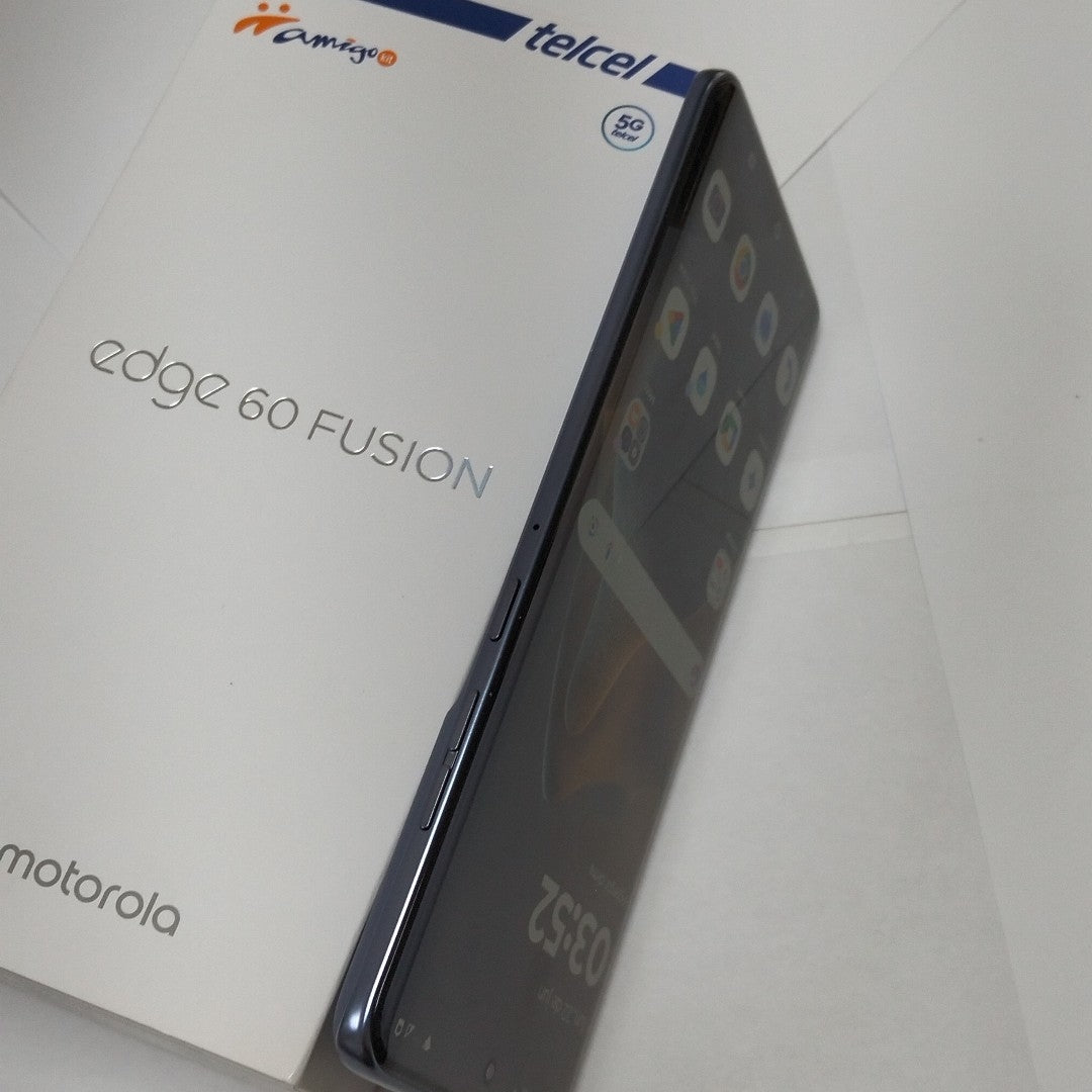 CELULAR MOTOROLA EDGE 60 FUSION XT2503-1 (2025) 256 GB 8 GB RAM (SEMINUEVO)