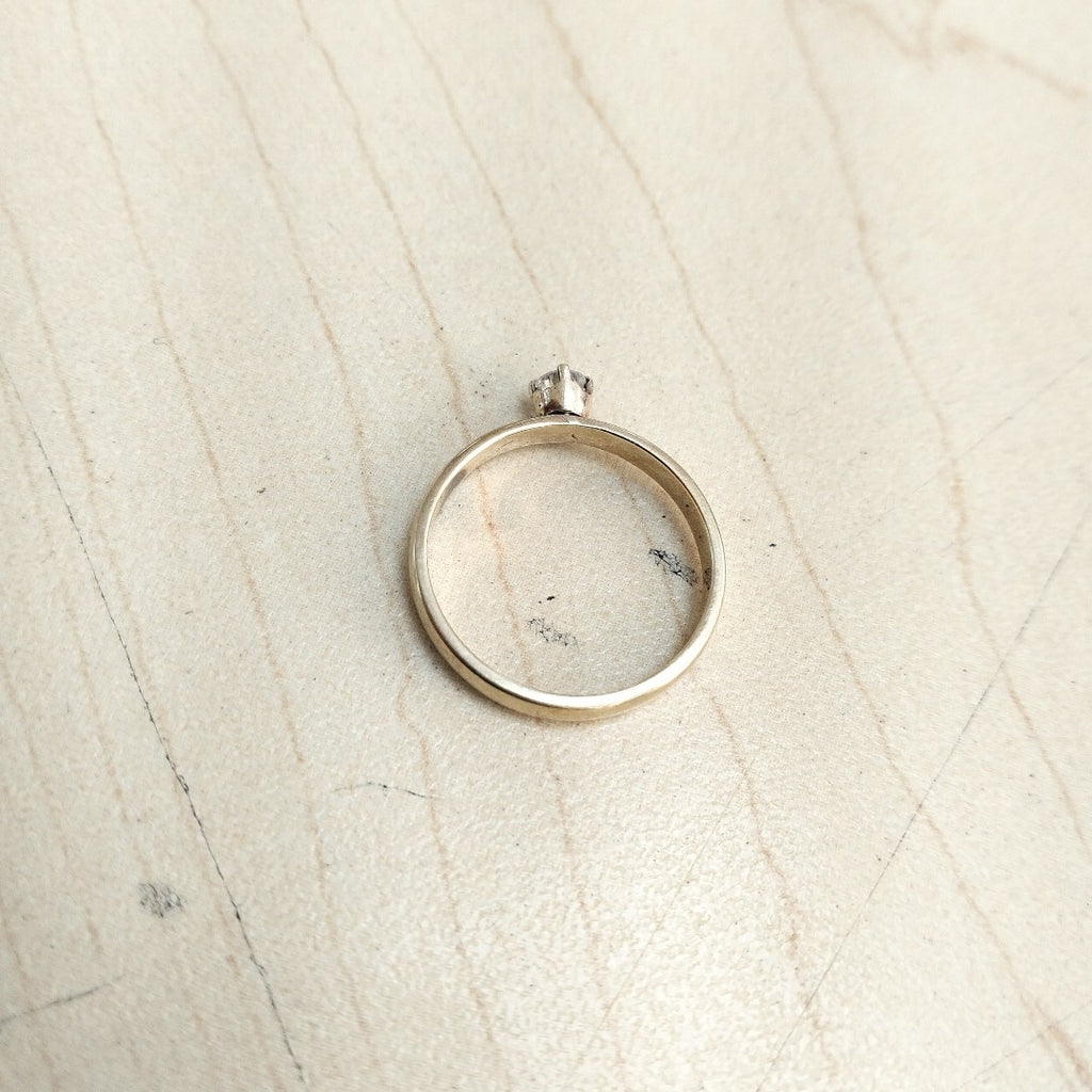 ANILLITO ORO 14 K 2.3 GRMS (SEMINUEVO)
