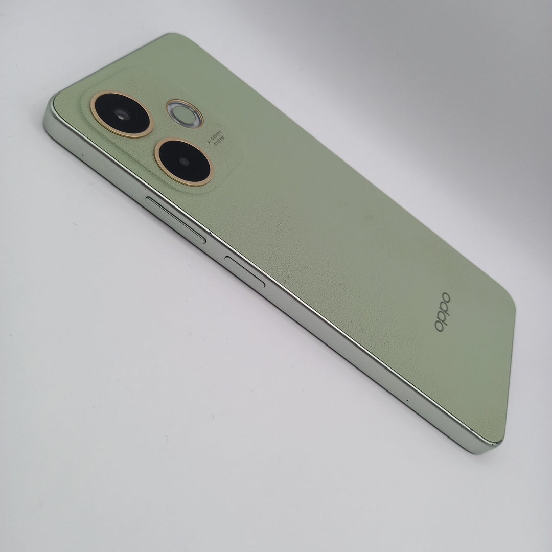 CELULAR OPPO A5 PRO CPH2711 (2025) 256 GB 8 GB RAM (SEMINUEVO)