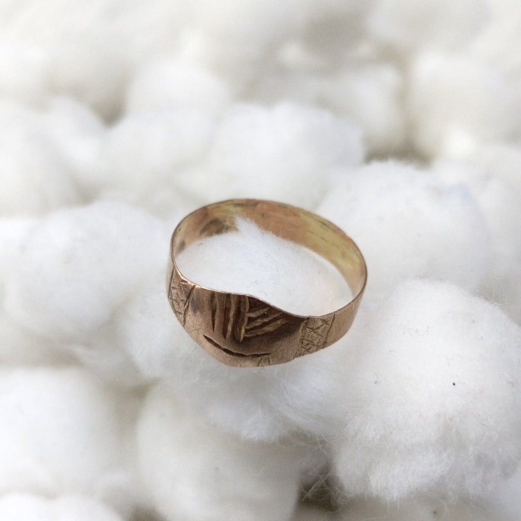ANILLO ORO 10 K 1.6 GRMS (SEMINUEVO)