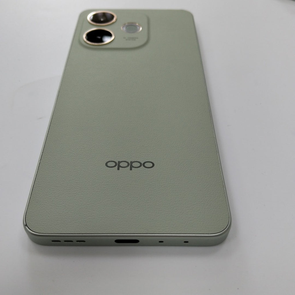 CELULAR OPPO A5 PRO CPH2711 (2025) 256 GB 8 GB RAM (SEMINUEVO)