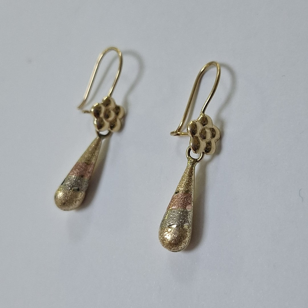 ARETES PAR ORO 10 K 1.6 GRMS (SEMINUEVO)