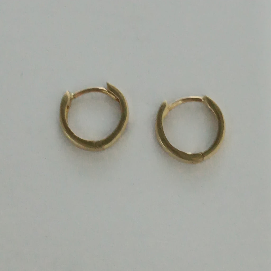 ARRACADAS PAR ORO 14 K 0.6 GRMS (SEMINUEVO)
