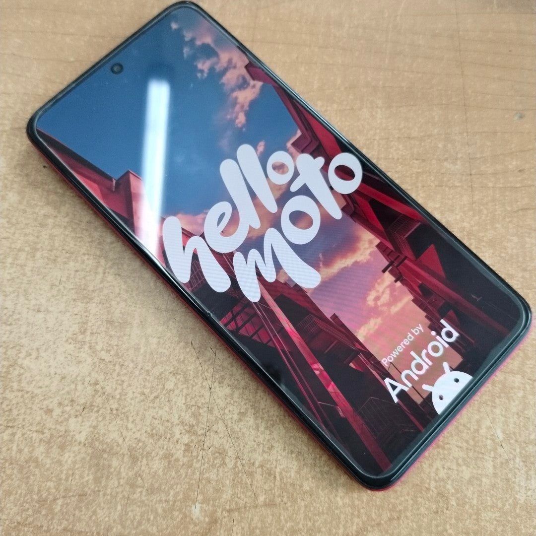 CELULAR MOTOROLA MOTO G84 XT2347-1 (2023) 256 GB 8 GB RAM (SEMINUEVO)