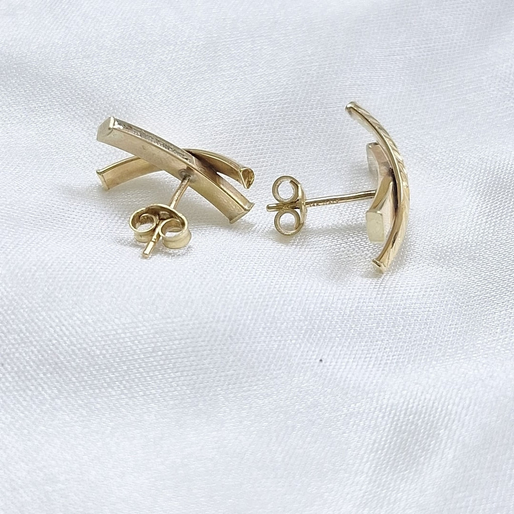 ARRACADAS PAR ORO 14 K 1.2 GRMS (SEMINUEVO)