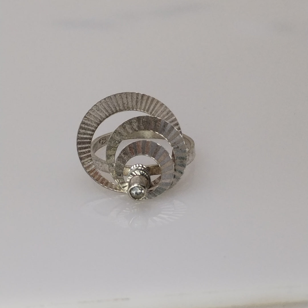 ANILLITO PLATA 2.8 GRMS (SEMINUEVO)