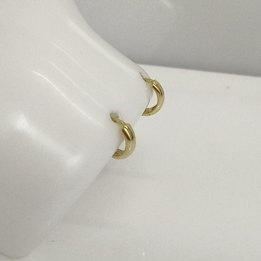 HUGGIES ORO 14K 1.2 (NUEVO)