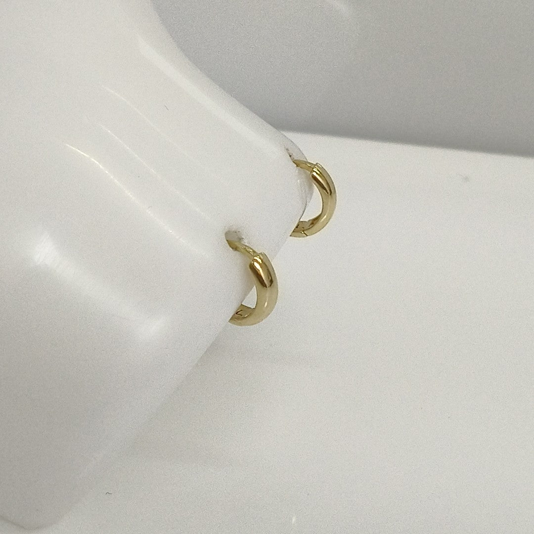 HUGGIES ORO 14K 1.2 (NUEVO)