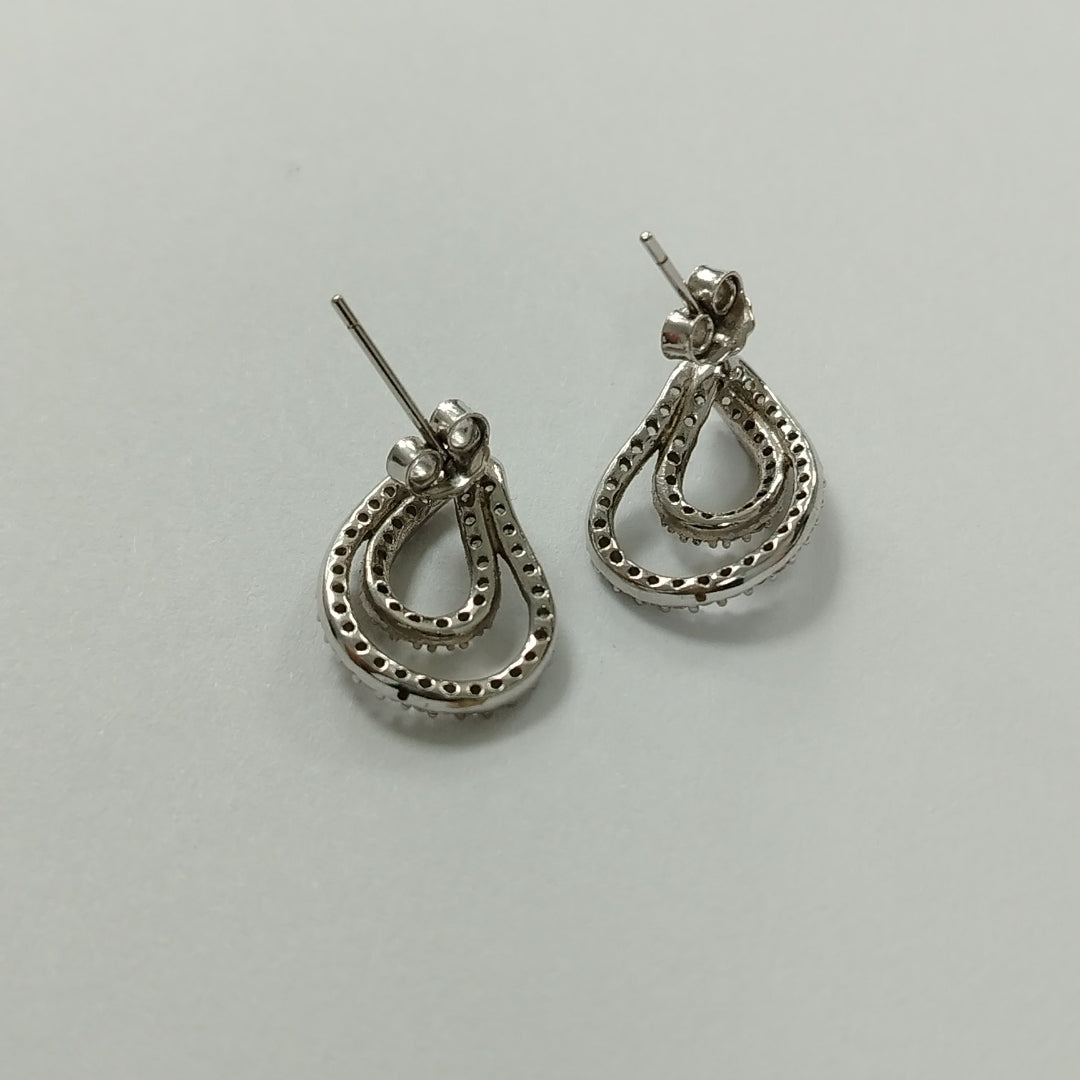 ARETES PAR ORO, ORO BLANCO 14 K 4 GRMS (SEMINUEVO)