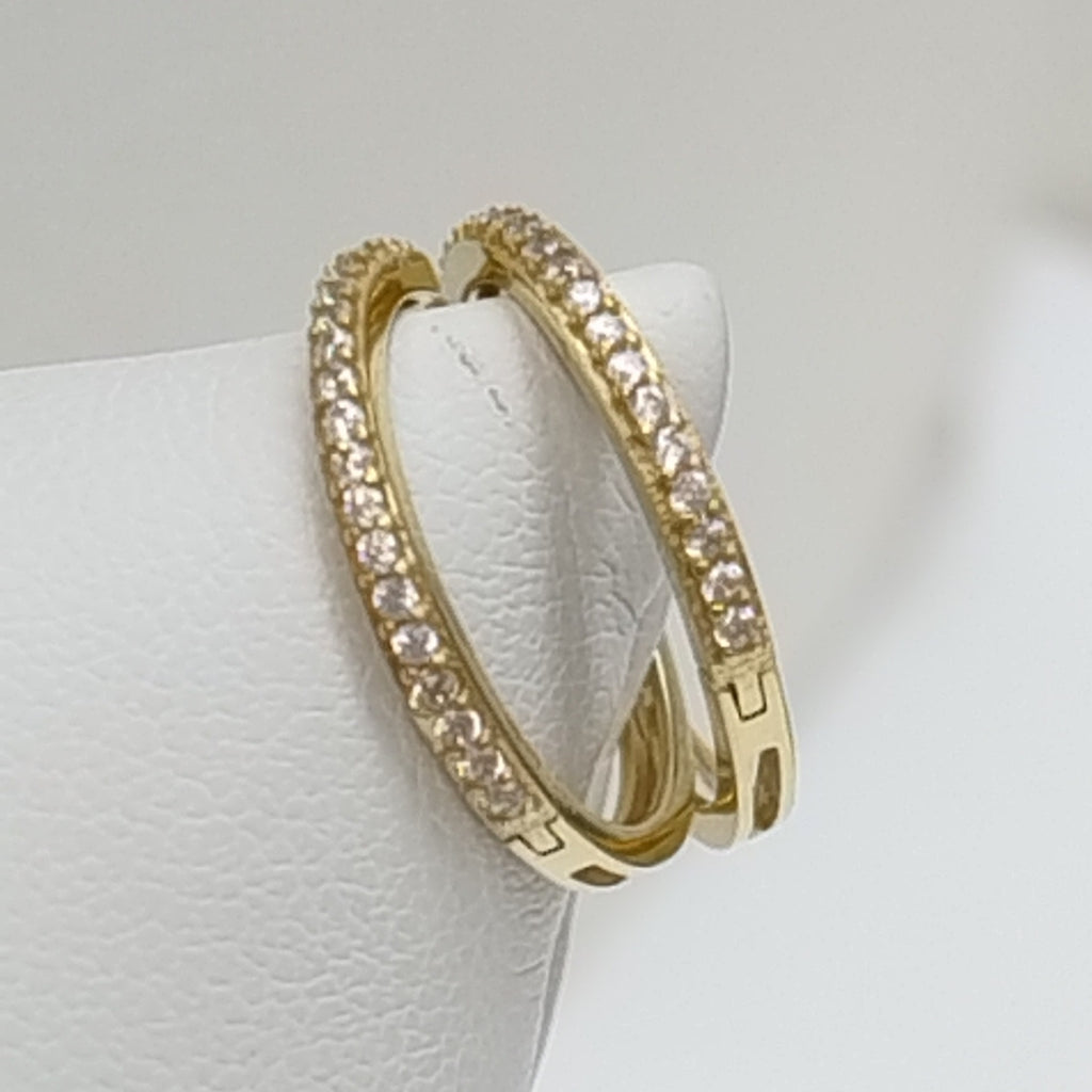 HUGGIES ORO 14K 1.5 (NUEVO)