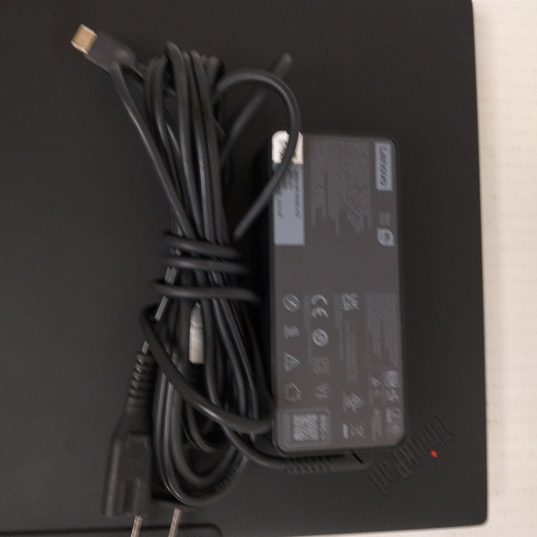 LAPTOP LENOVO THINKPAD T14  GEN 5 (2025) 512 GB SSD 16 GB RAM (SEMINUEVO)