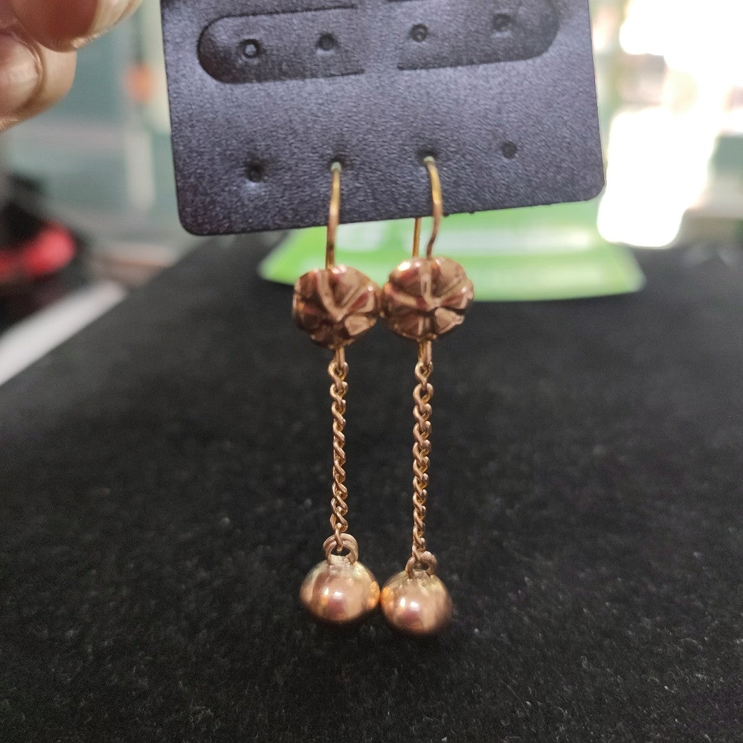 ARETES PAR ORO 8 K 2.4 GRMS (SEMINUEVO)