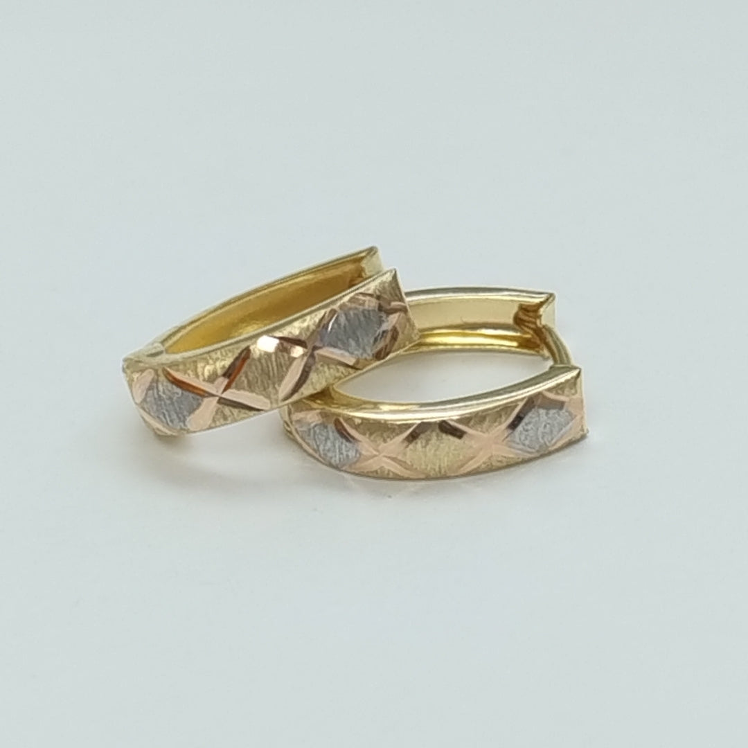 HUGGIES ORO 14K 1.1 (NUEVO)