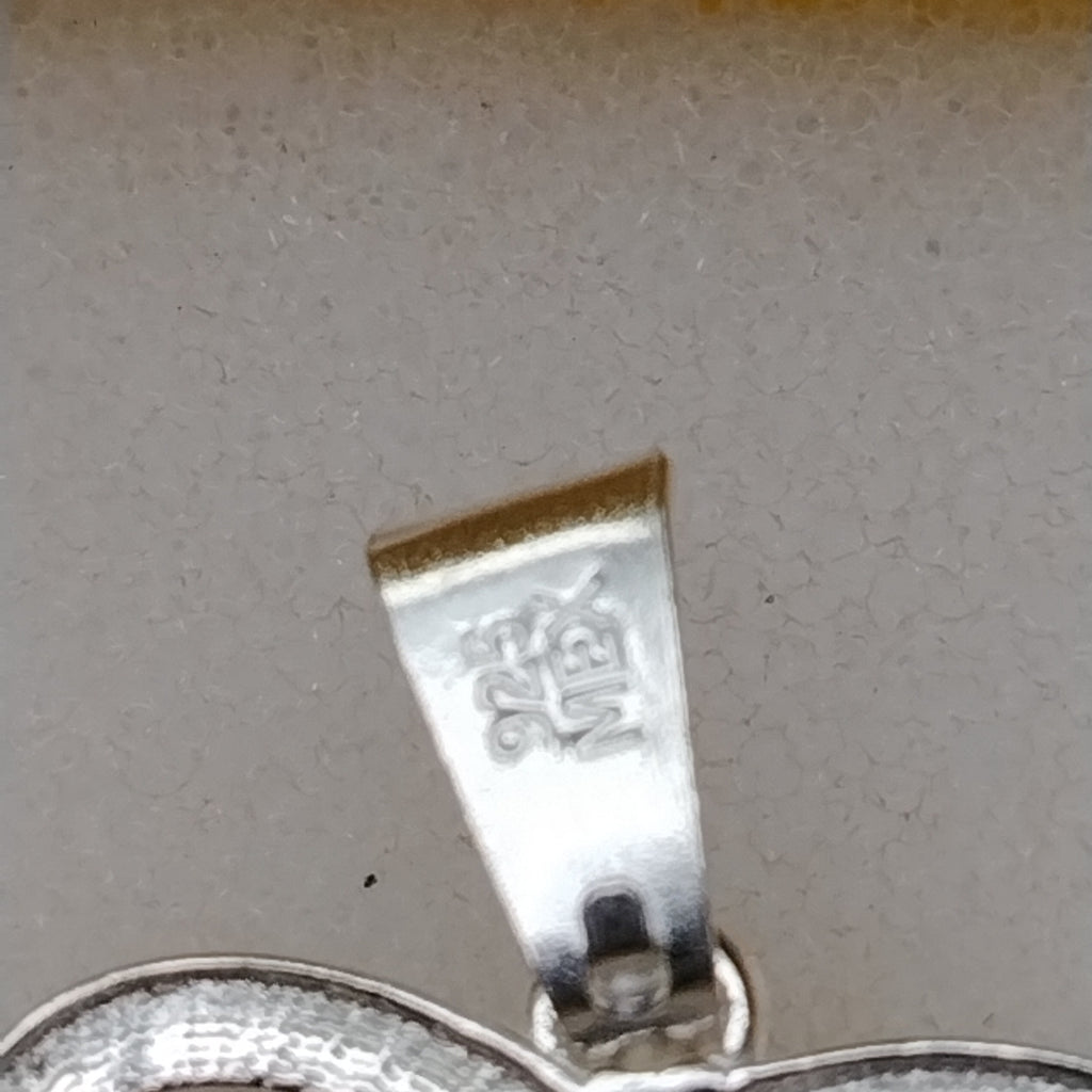 DIJE CORAZON C/CIRCONIAS PLATA .925 2.8 GR (NUEVO)