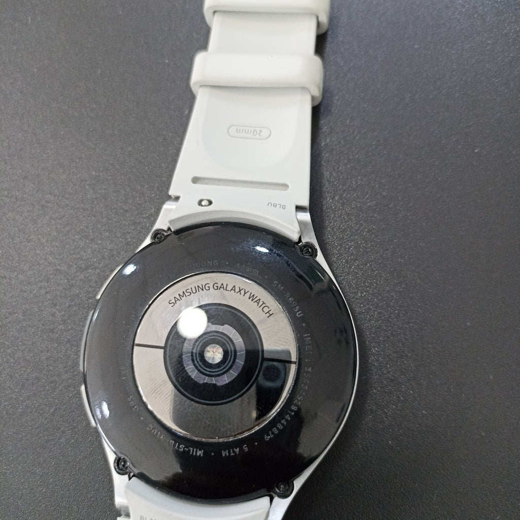 SMARTWATCH SAMSUNG GALAXY WATCH 4 CLASSIC SM-R895U 46 MM GPS + CELULAR (SEMINUEVO)
