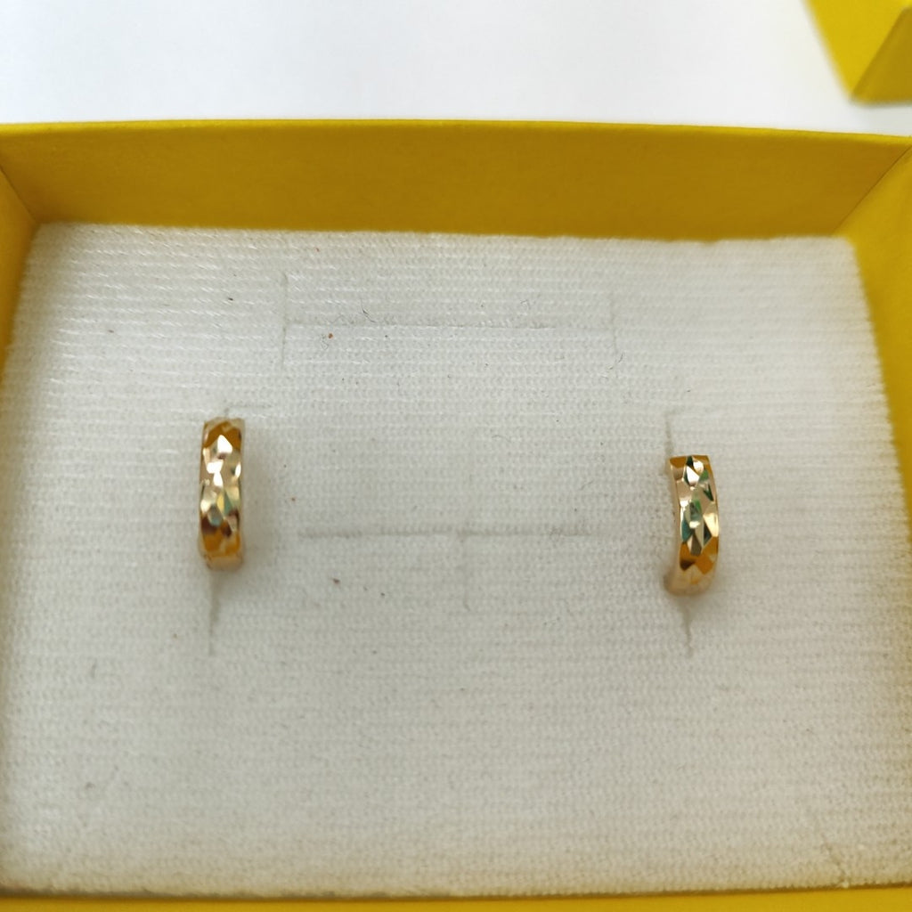 HUGGIES ORO 14K 0.9 (NUEVO)