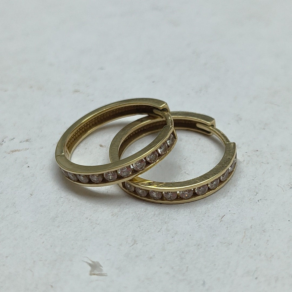 ARRACADAS PAR ORO 10 K 2.5 GRMS (SEMINUEVO)