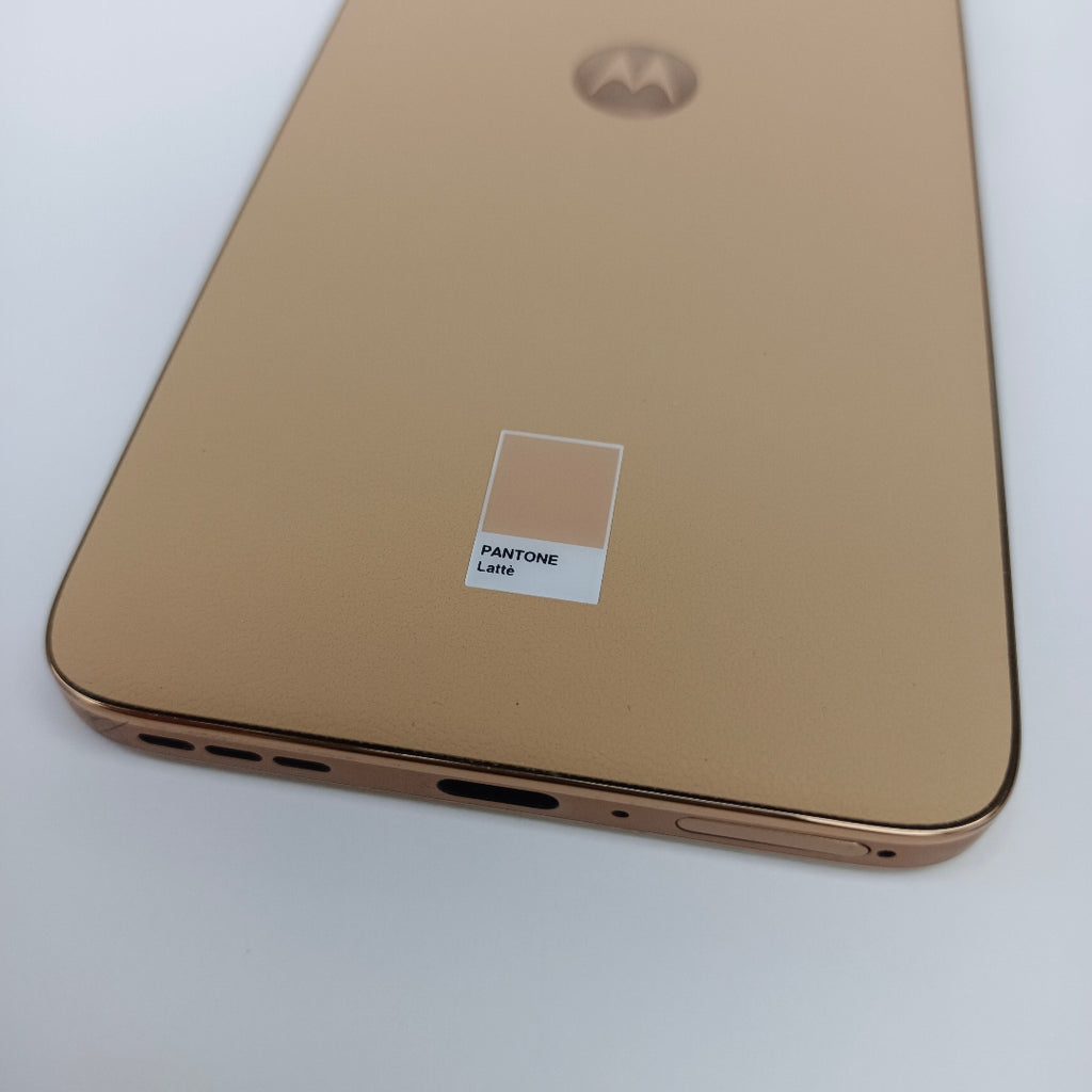 CELULAR MOTOROLA EDGE 50 NEO XT2409-2 (2024) 256 GB 8 GB RAM (SEMINUEVO)