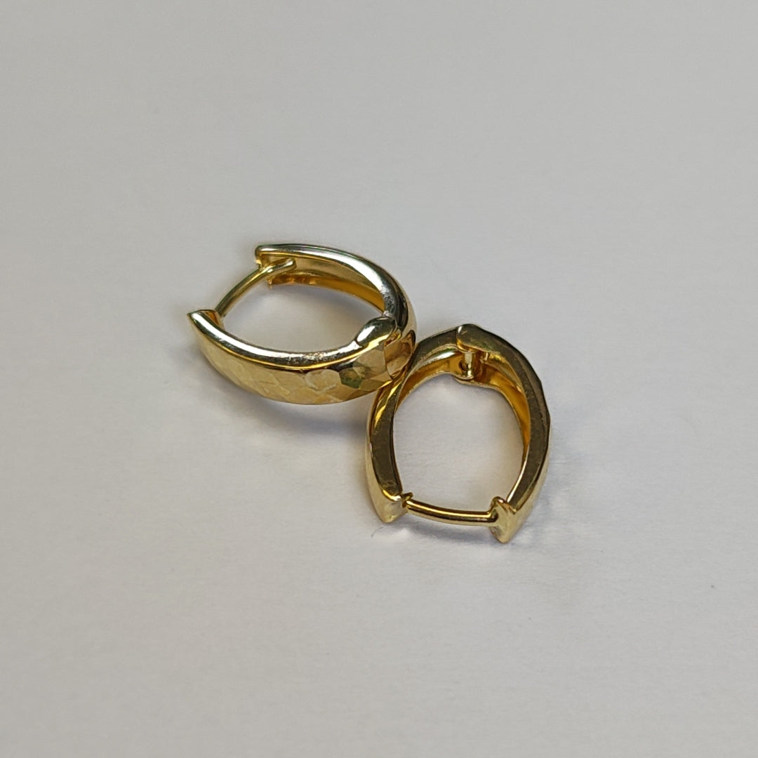 HUGGIES ORO 14K 1.1 (NUEVO)