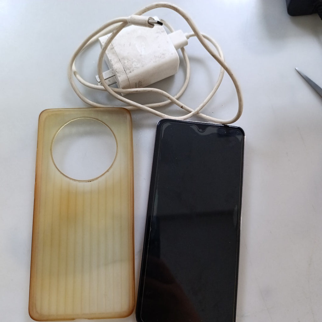 CELULAR OPPO RENO 12F 5G CPH2637 256 GB 12 GB RAM (SEMINUEVO)