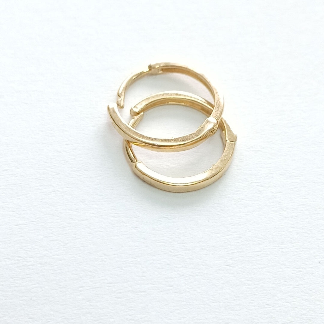 HUGGIES ORO 14K 0.9 (NUEVO)