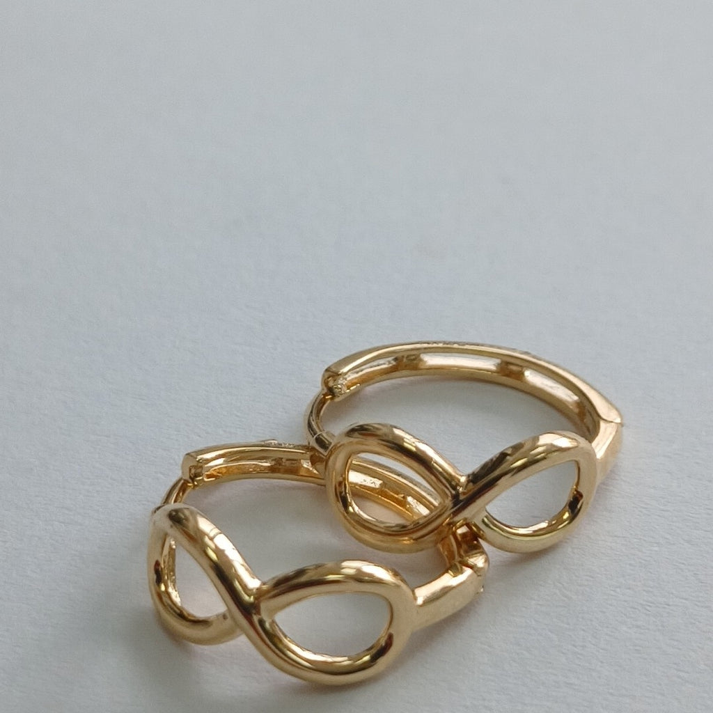 HUGGIES ORO 14K 1.7 (NUEVO)