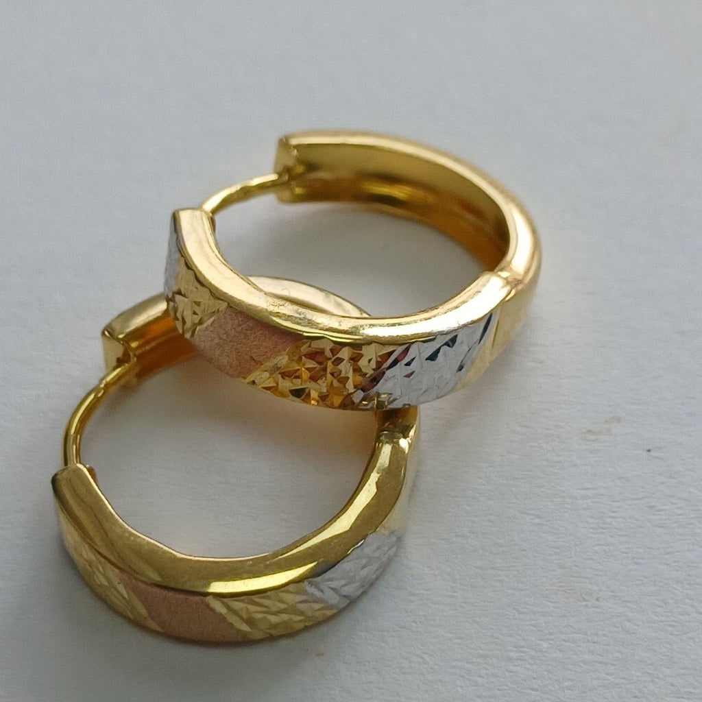 HUGGIES ORO 14K 1.6 (NUEVO)