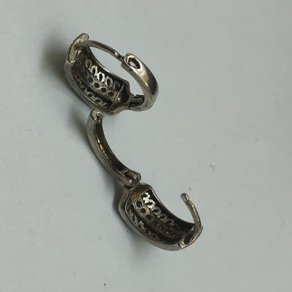 ARRACADAS PAR PLATA 3.3 GRMS (SEMINUEVO)