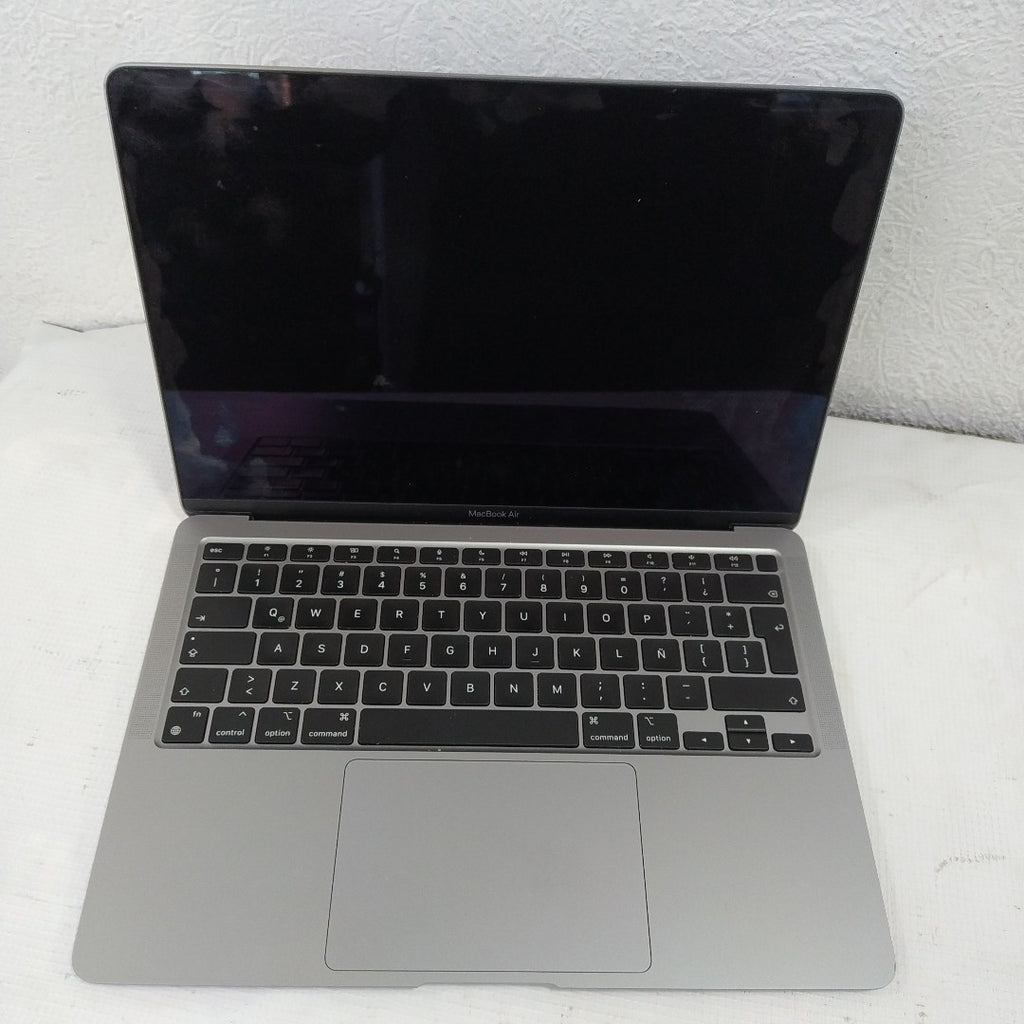 LAPTOP APPLE MACBOOK AIR 13" 2020 3.2 A2337 256 GB SSD 8 GB RAM (SEMINUEVO)