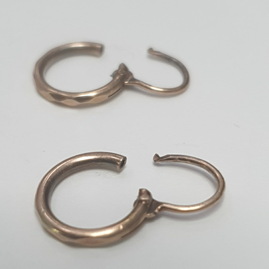 ARRACADAS PAR ORO 8 K 0.8 GRMS (SEMINUEVO)