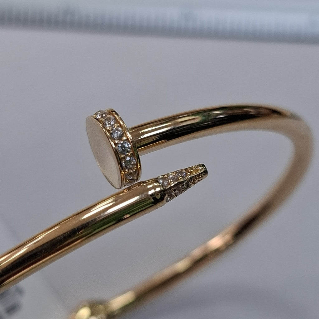 PULSERA CLAVO ORO 14K 6.3 (NUEVO)