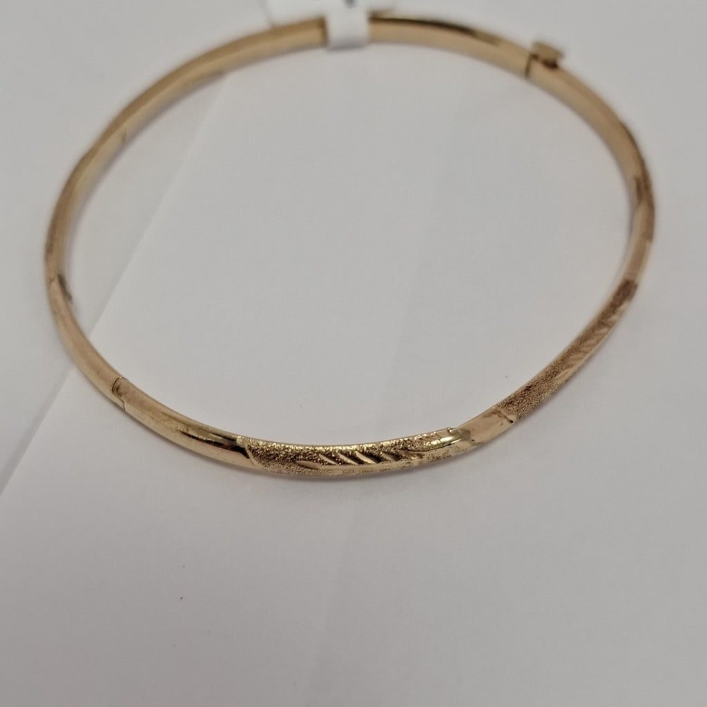 PULSERA RIGIDA ORO 14 K 3.7 GRMS (SEMINUEVO)