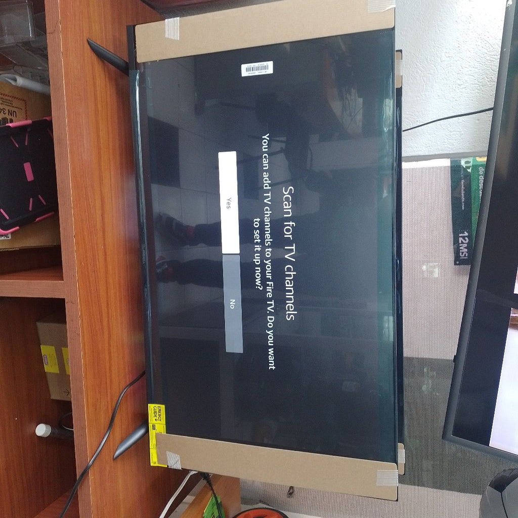 PANTALLA INSIGNIA NS-40F401NA26 40" LED FULL HD (SEMINUEVO)