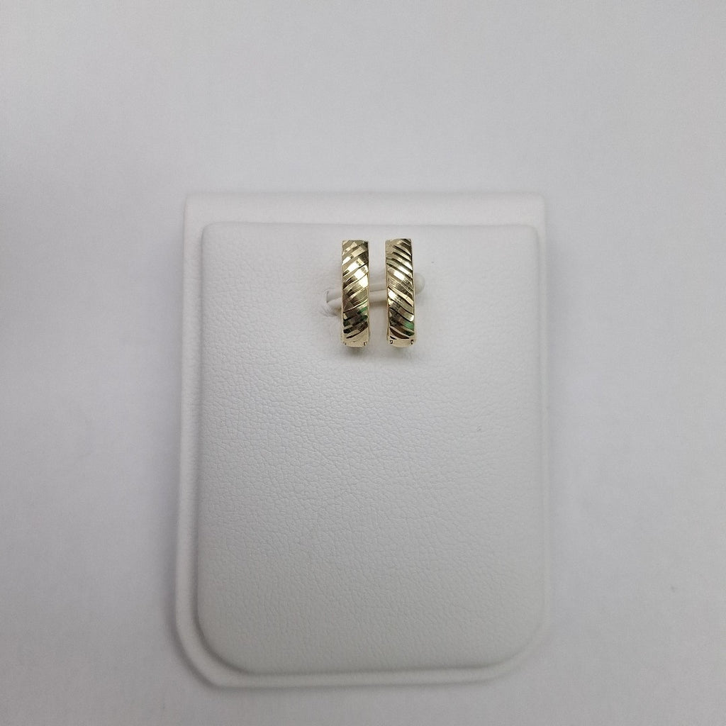 HUGGIES ORO 14K 1.1 (NUEVO)