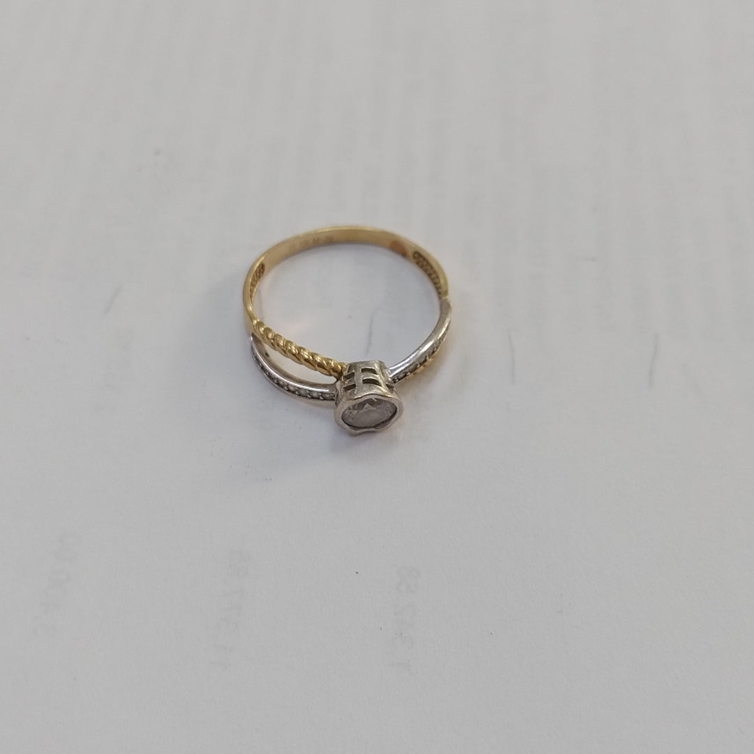 ANILLO, SOLITARIO ORO 10 K 2.1 GRMS (SEMINUEVO)