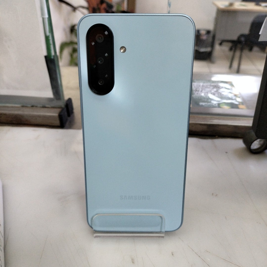 CELULAR SAMSUNG GALAXY A17 SM-A175F (2025) 128 GB 4 GB RAM (SEMINUEVO)