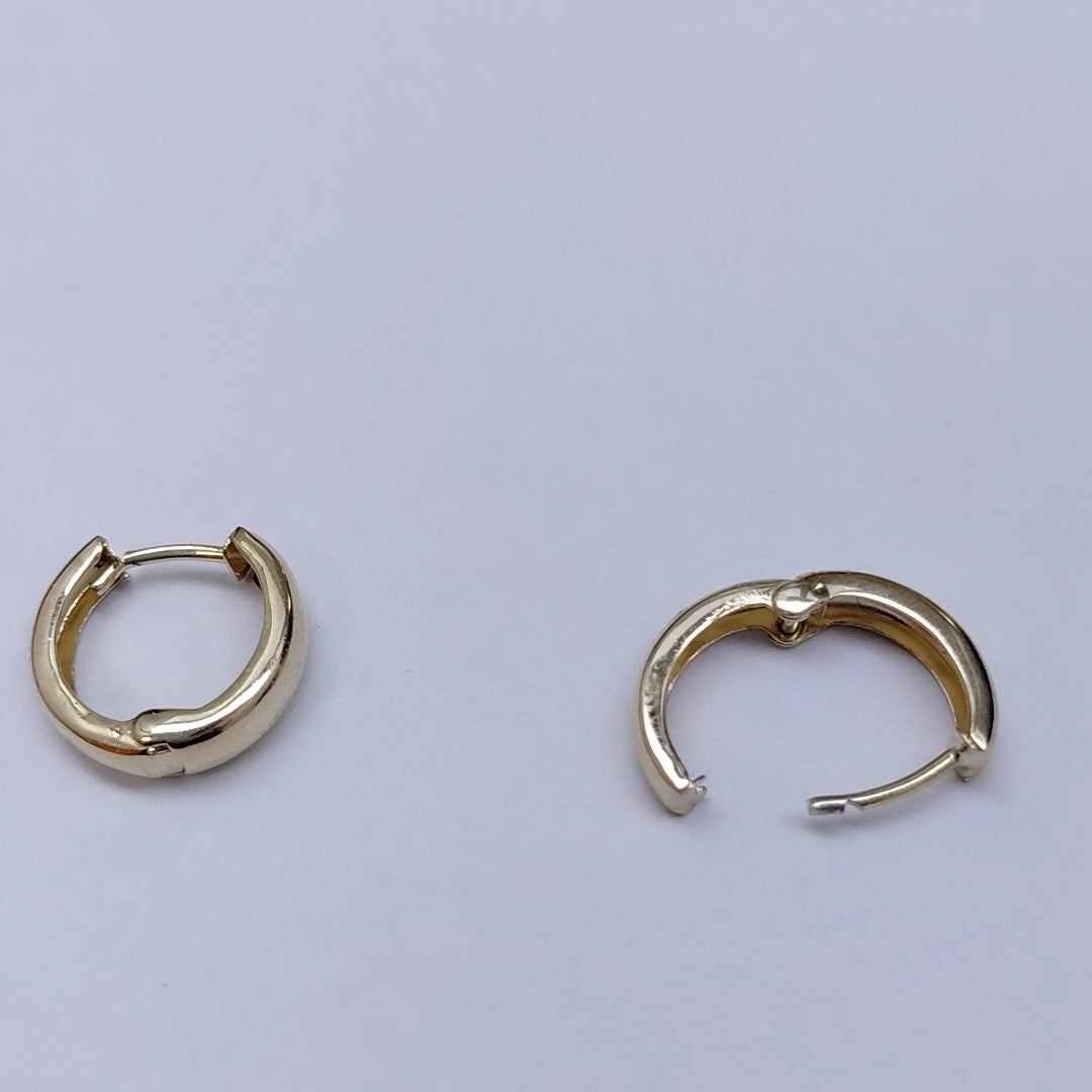 HUGGIES ORO 14K 1.1 (NUEVO)
