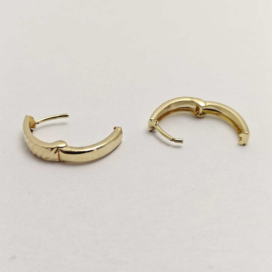 HUGGIES ORO 14K 1.1 (NUEVO)