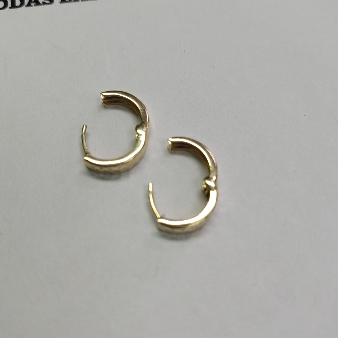 HUGGIES ORO 14K 1.1 (NUEVO)