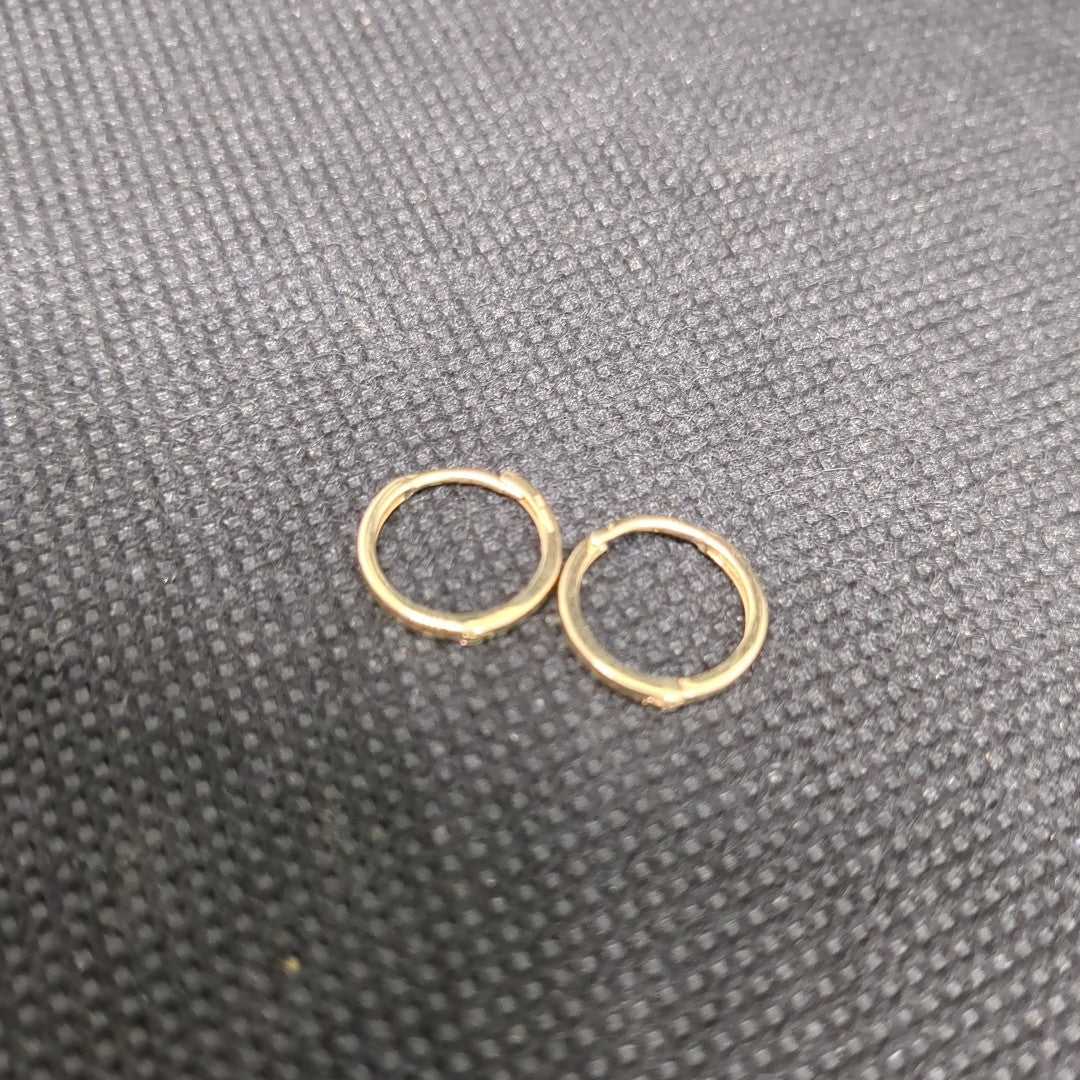 HUGGIES ORO 14K 0.8 (NUEVO)