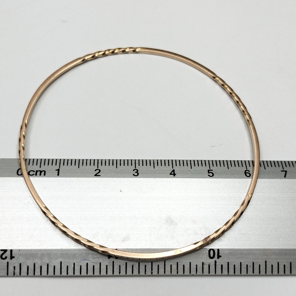 PULSERA RIGIDA ORO 14 K 5.2 GRMS (SEMINUEVO)