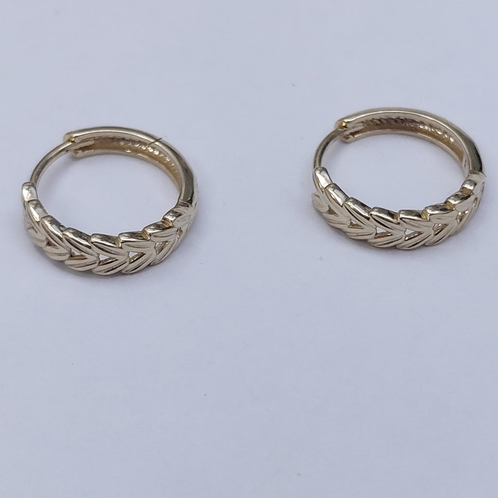 HUGGIES ORO 14K 1.2 (NUEVO)