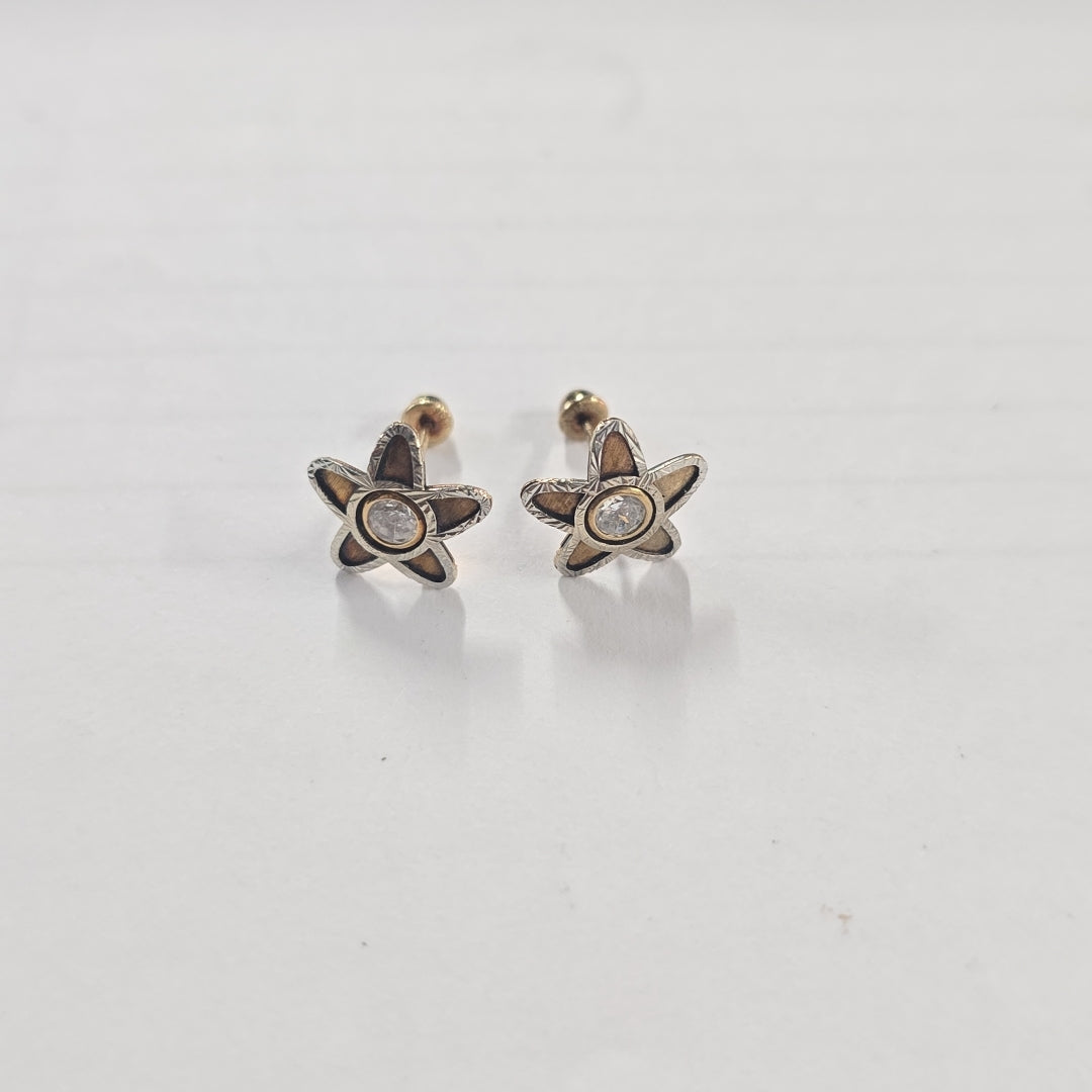 ARETES PAR ORO 8 K 0.6 GRMS (SEMINUEVO)
