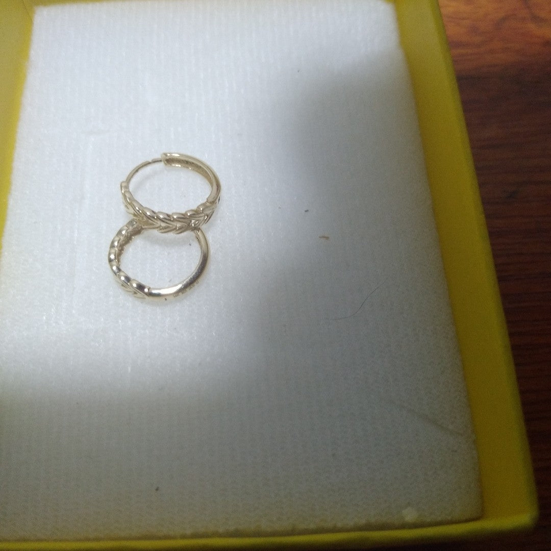 HUGGIES ORO 14K 1.2 (NUEVO)