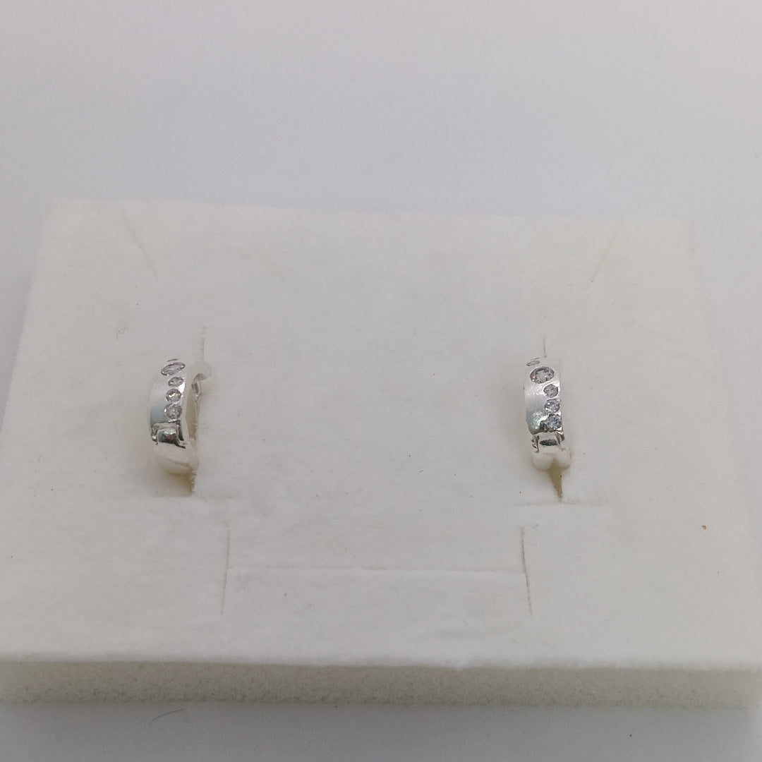 ARRACADAS C/CIRCONIAS PLATA .925 2.4 GR (NUEVO)