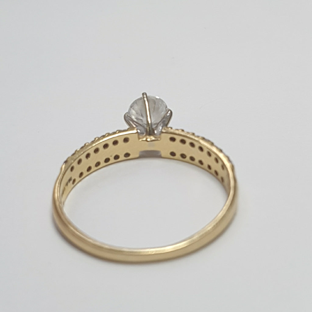 SOLITARIO ORO 14 K 2.3 GRMS (SEMINUEVO)